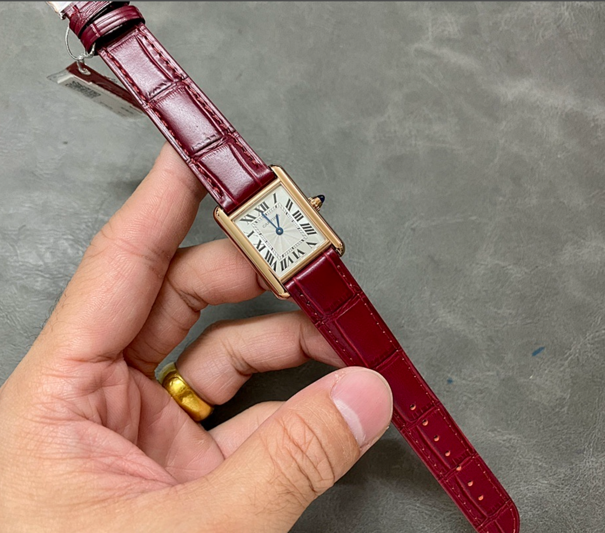 Cartier Tank Louis Mini Gold Watch – Red Leather Strap – White Roman Numeral Dial – Quartz