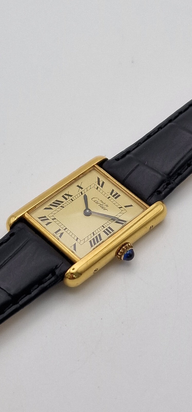 Must de Cartier Tank - 18ct Gold on Silver, Vintage Mid Size Mechanical