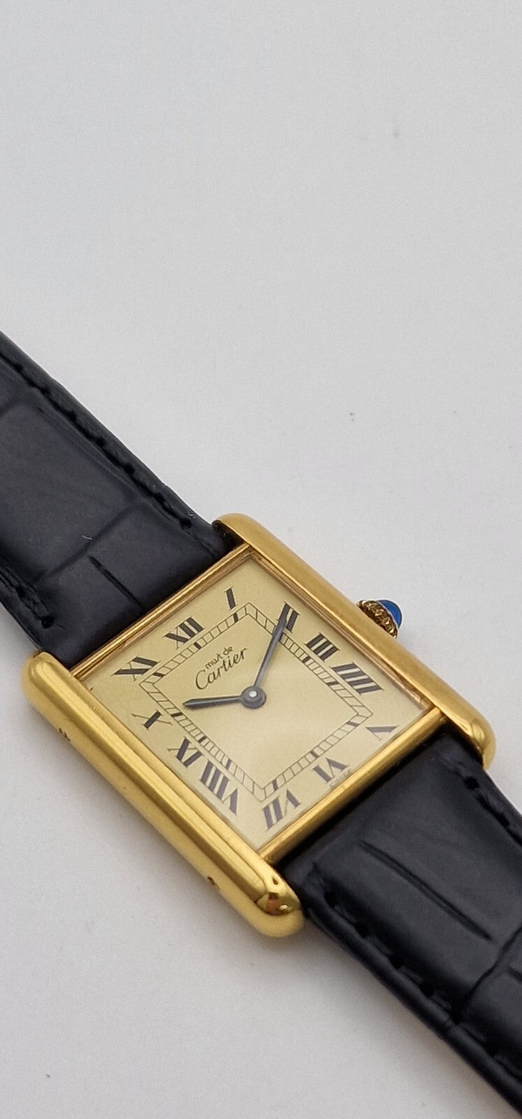Must de Cartier Tank - 18ct Gold on Silver, Vintage Mid Size Mechanical